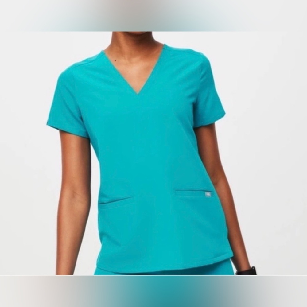 Figs Casma green scrub top, small